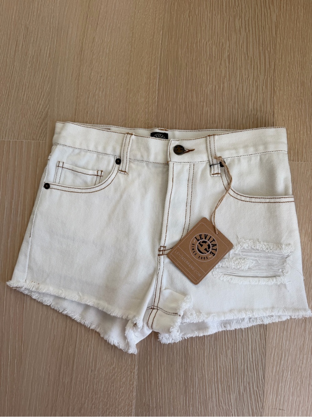 Levitate White High-Rise Frayed Hem Denim Shorts